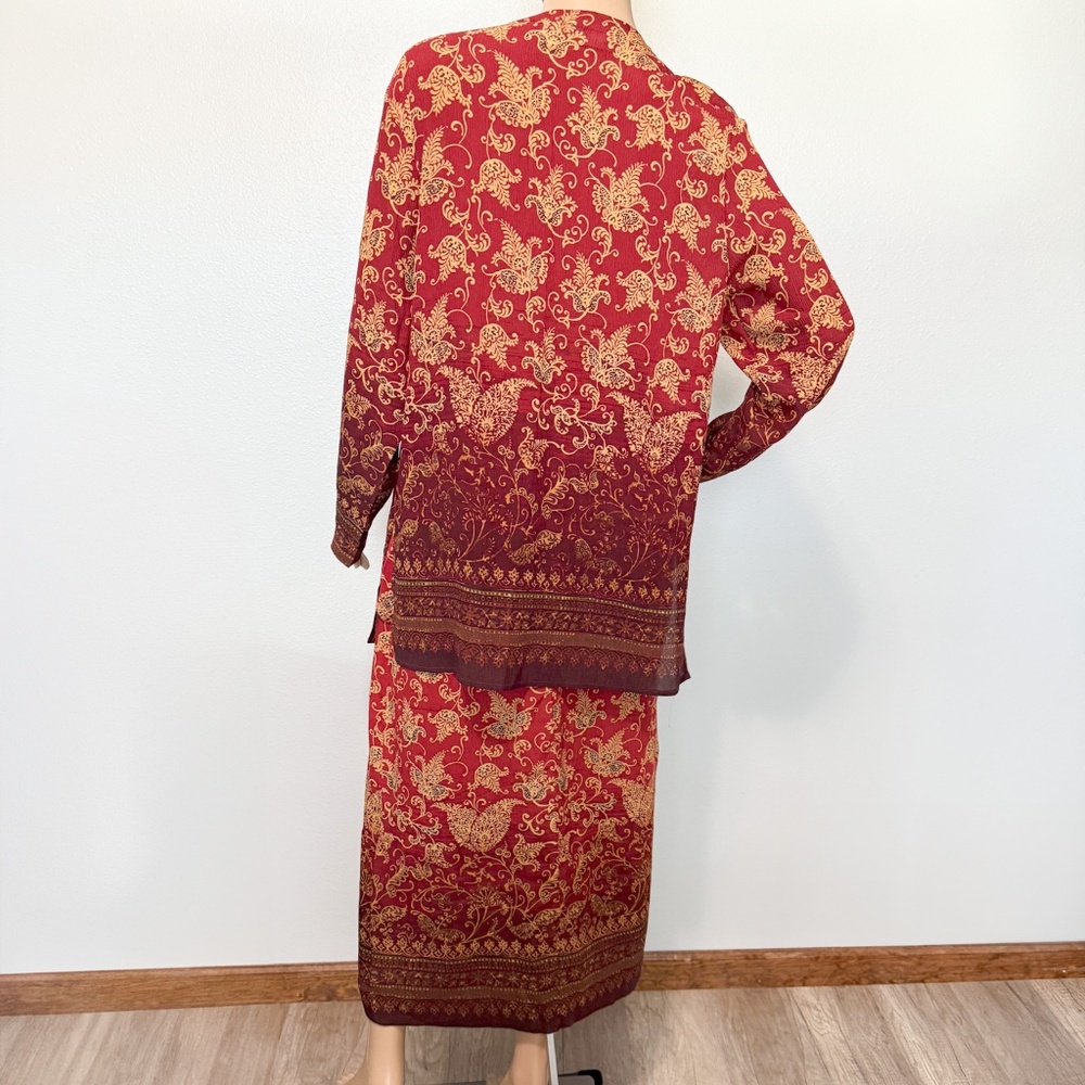 Valerie Stevens Silk Skirt and Blouse - Picture 11 of 16